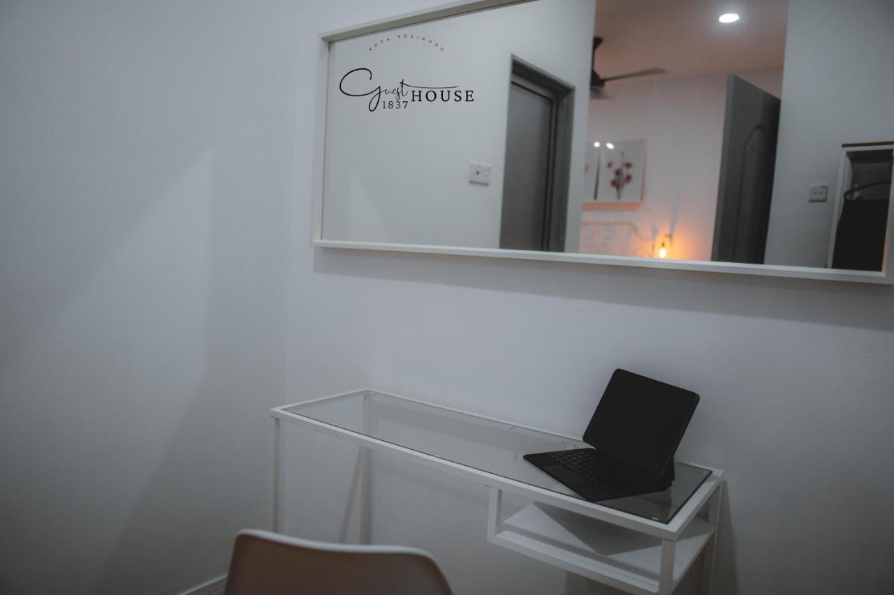 1837 Guest House @ Kota Bharu, WiFi Netflix Exterior foto
